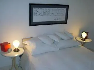Six Hotell 2*