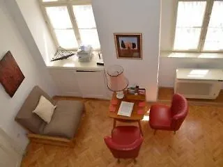 Six Szálloda